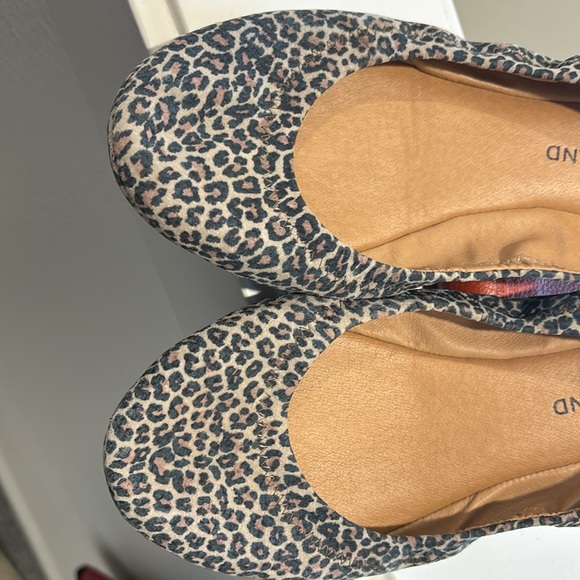 Lucky Brand Animal Print Flats - Picture 2 of 7